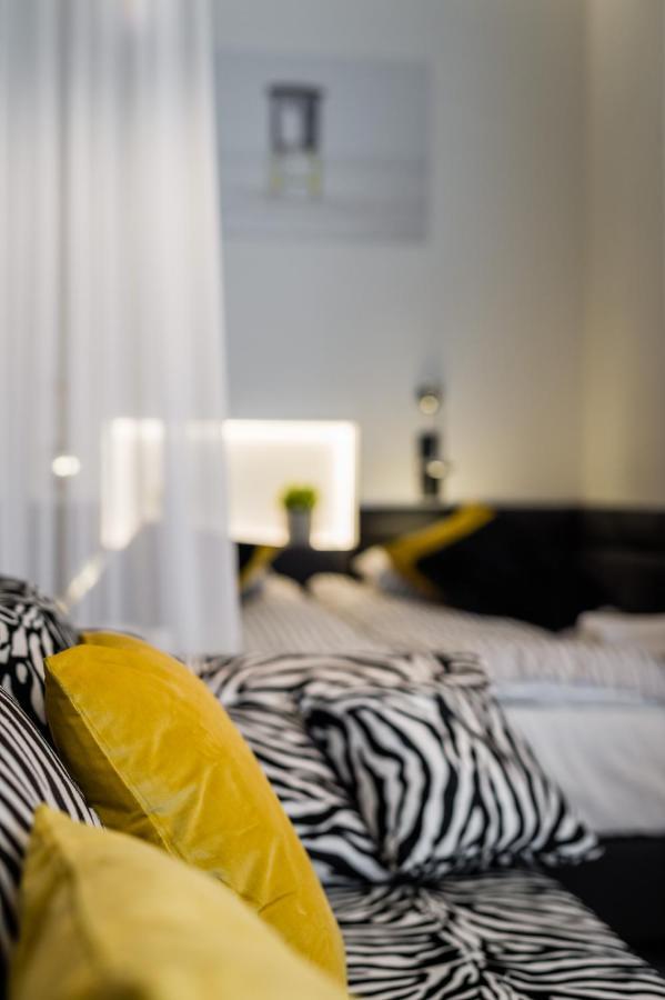 Groble Deluxe Apartments Wawelofts Krakow Luaran gambar