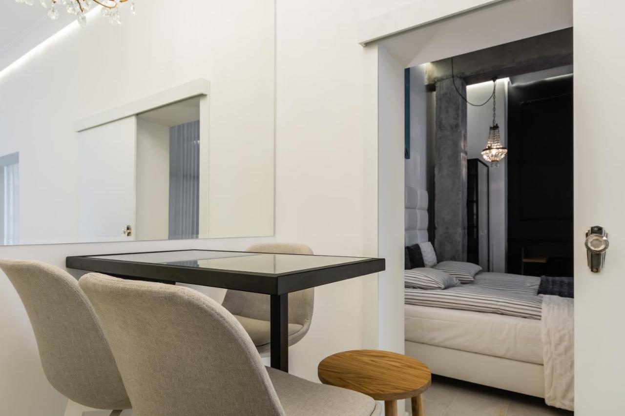 Groble Deluxe Apartments Wawelofts Krakow Luaran gambar